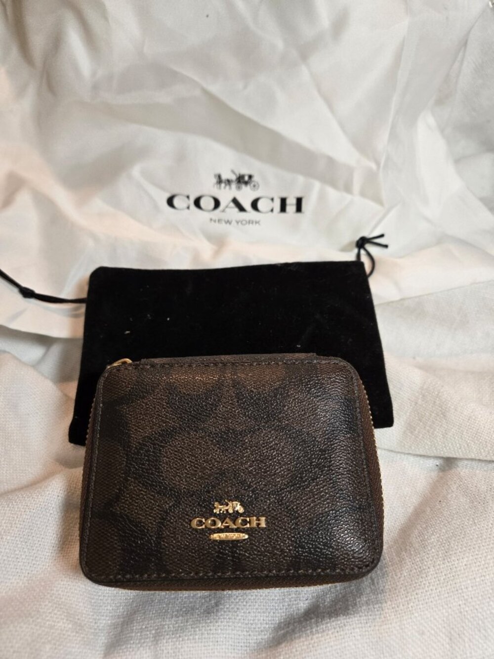 COACH Cosmetic/Travel Bag Pouch